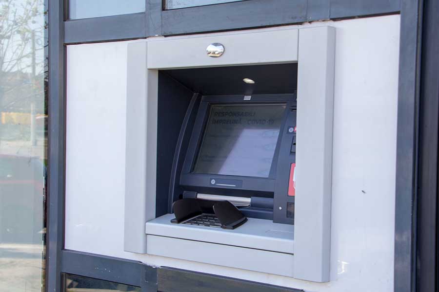 200418 bancomat