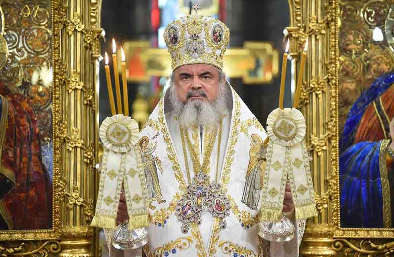 preafericitul parinte patriarh daniel imagini iulie